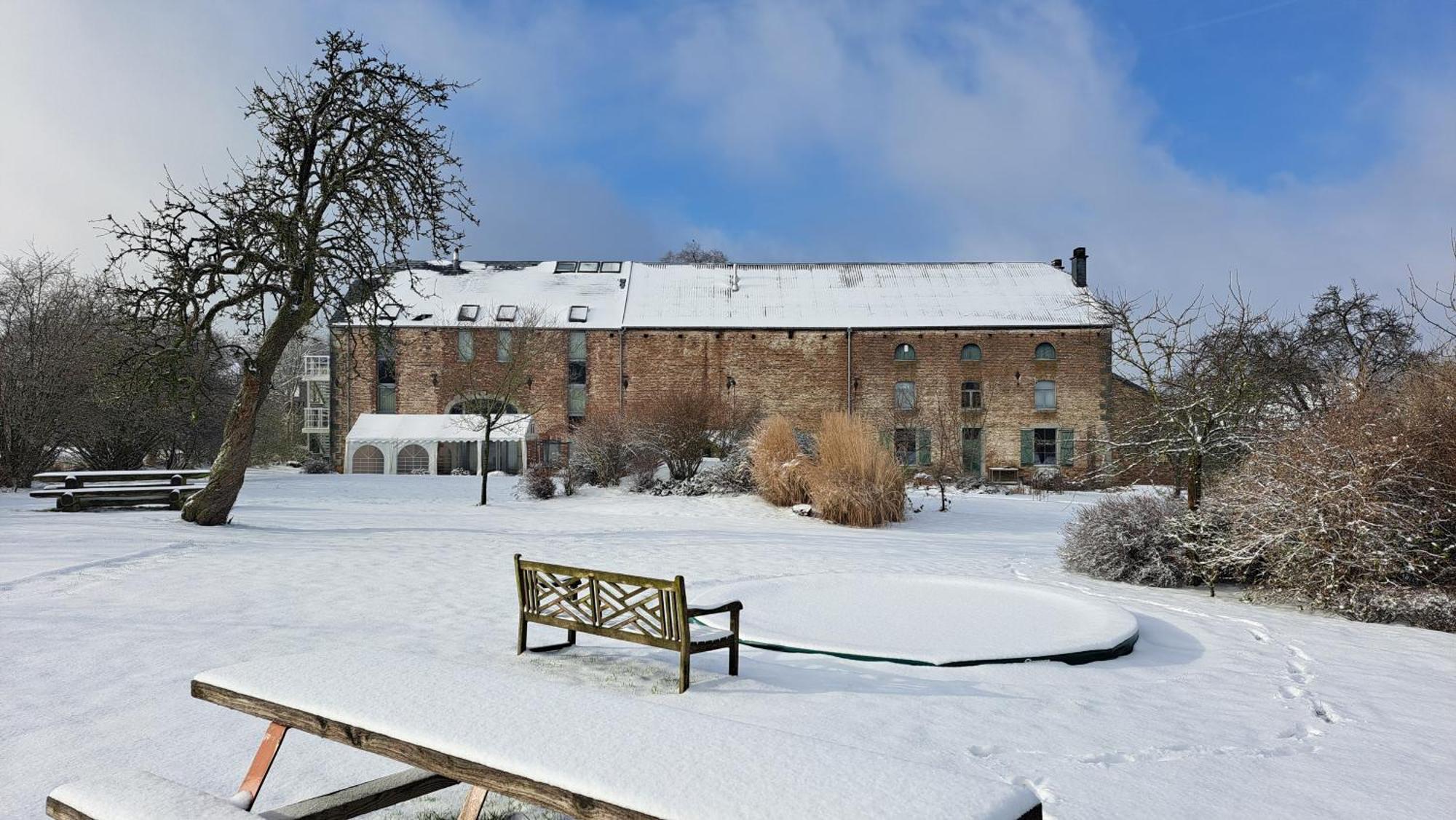 Maison Berton Gedinne Bagian luar foto