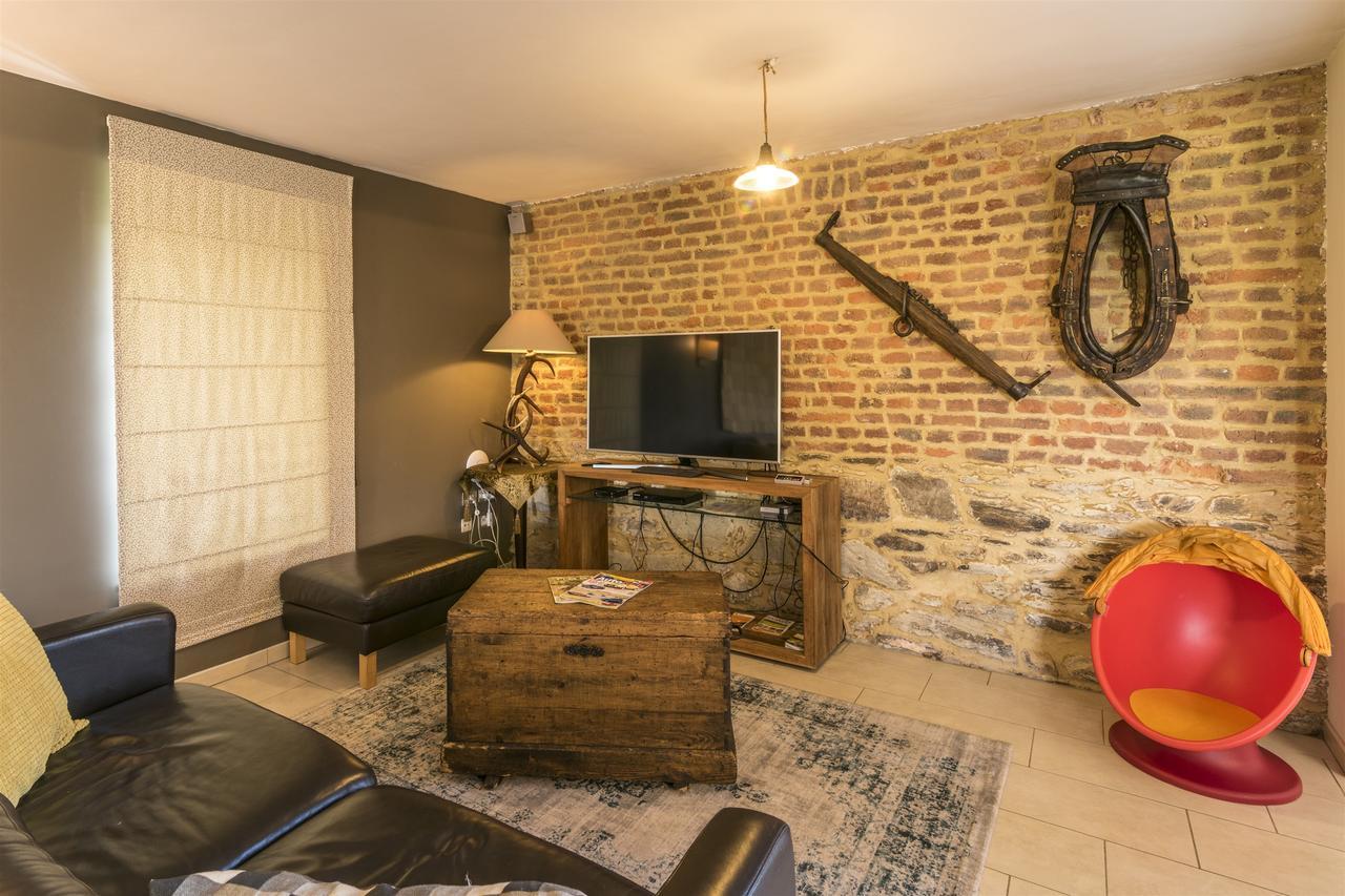 Maison Berton Gedinne Bagian luar foto